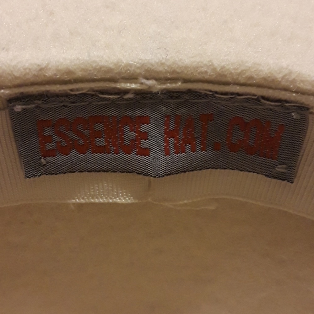 Hat - Picture 2 of 3